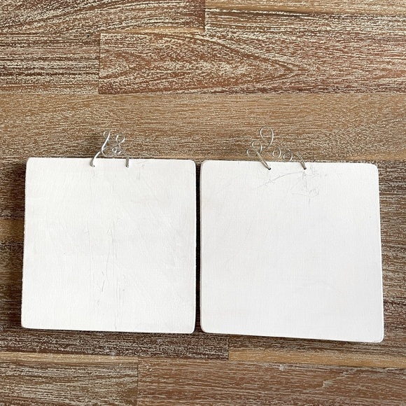 Cute Puppy Dog Wall Hangers Wall Art - Picture 4 of 4